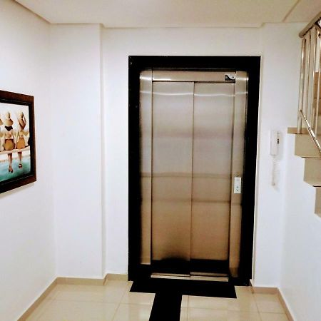 Golden Hotel - O Mais Central - Pet Friendly Chapecó المظهر الخارجي الصورة