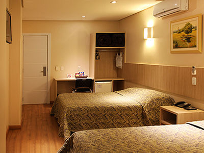 Golden Hotel - O Mais Central - Pet Friendly Chapecó المظهر الخارجي الصورة